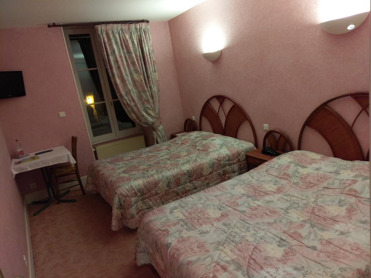 Hotel Logis De L'Europe Restaurant Le Cepage Corbigny Zewnętrze zdjęcie