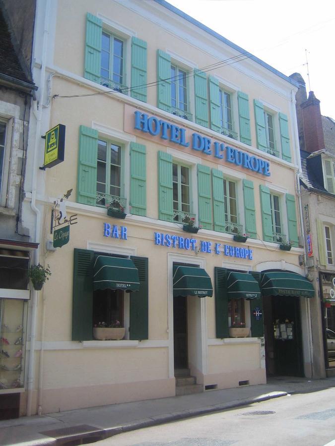 Hotel Logis De L'Europe Restaurant Le Cepage Corbigny Zewnętrze zdjęcie